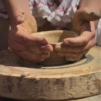 Atelier de ceramica si olarit pentru copii intre 4-8 ani