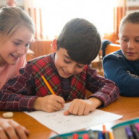 UNICEF invita profesorii si elevii din Romania sa ia parte la cea mai mare lectie din lume pe tema drepturilor copilului