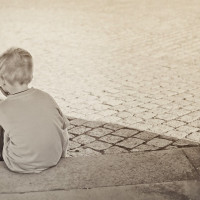 Neglijarea in copilarie afecteaza dezvoltarea cognitiva la adolescenta