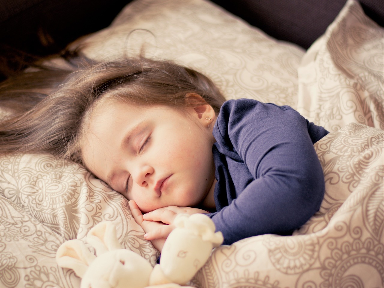 somnul insuficient si problemele de greutate ale copiilor